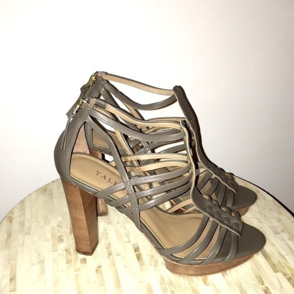 Talbots Leather Platform Sandals Size 7 1/2